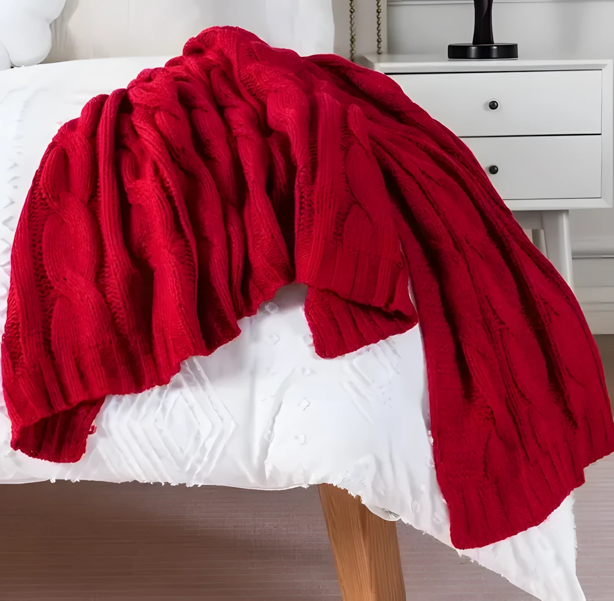 The Strawberry-Red Collection - Thumbnail 5